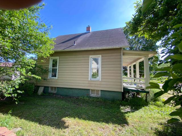 House for sale in Galesburg, Illinois