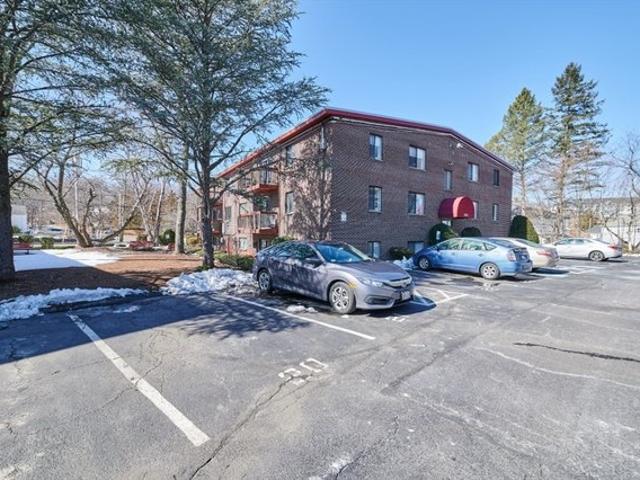 Condo for sale in Woburn, Massachusetts
