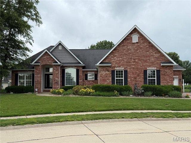 House for sale in Clinton, Illinois