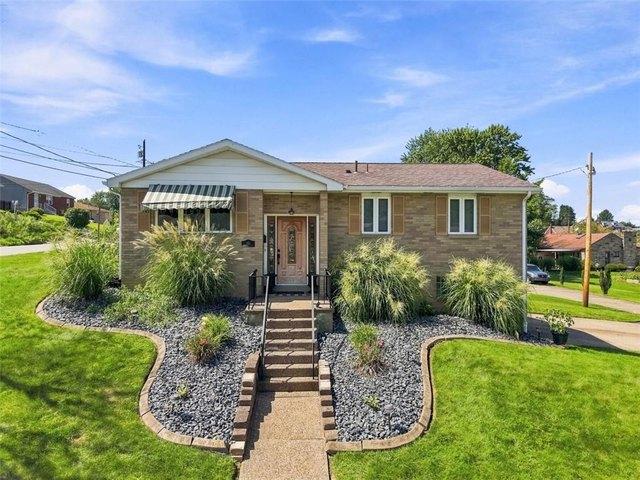 House for sale in Jeannette, Pennsylvania