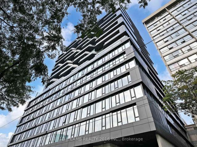Condo for sale in Woburn, Ontario