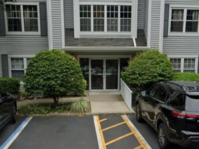 Condo for sale in Helmetta, New Jersey