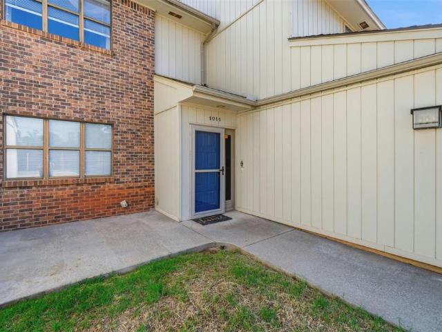 Townhouse for sale in Clinton, Custer County