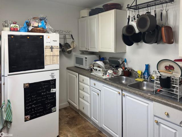 House for sale in Chariton, Lucas County