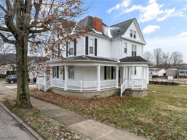 House for sale in Moundsville, West Virginia