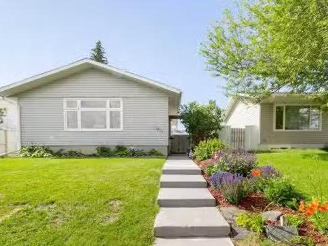 House for sale in Northwest, Alberta