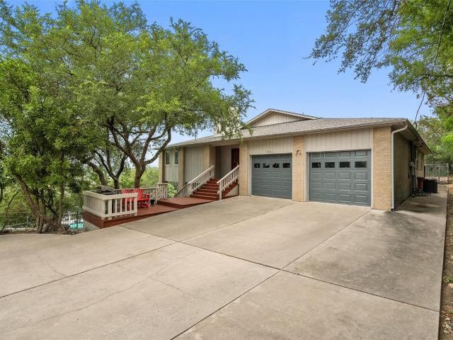 House for sale in Marble Falls, Texas