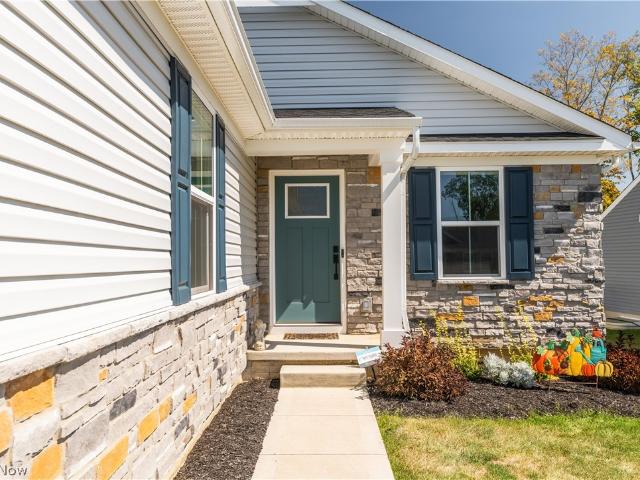 House for sale in Summit, Ohio