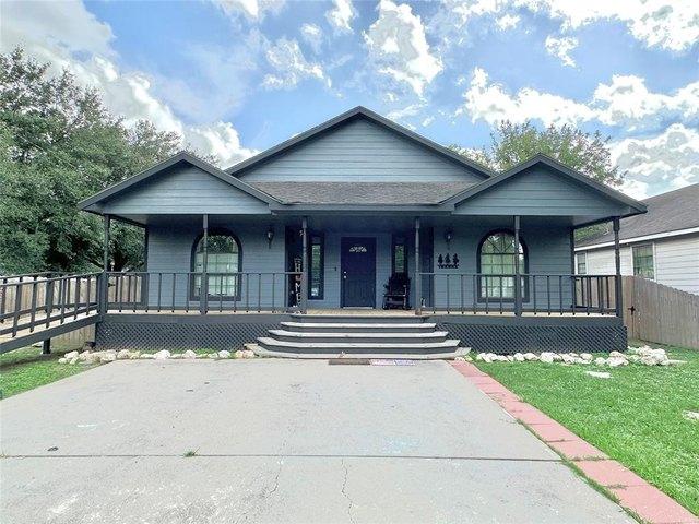 House for sale in Wharton, Texas
