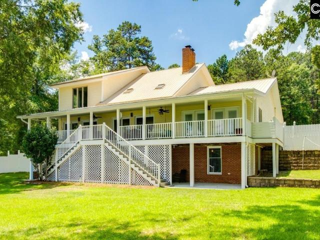 House for sale in Ridgeway, South Carolina
