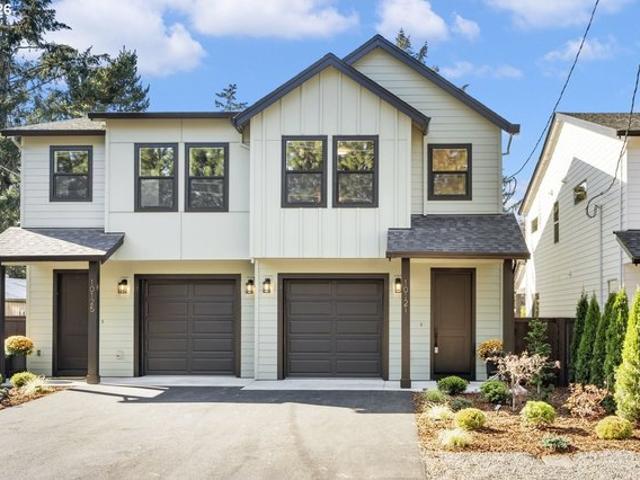 Townhouse for sale in Milwaukie, Clackamas County