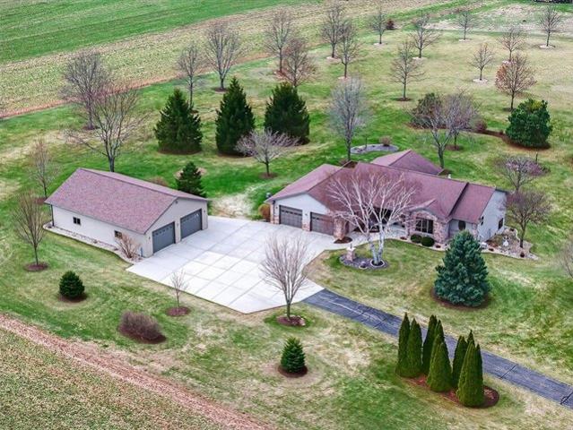 House for sale in Mount Horeb, Wisconsin