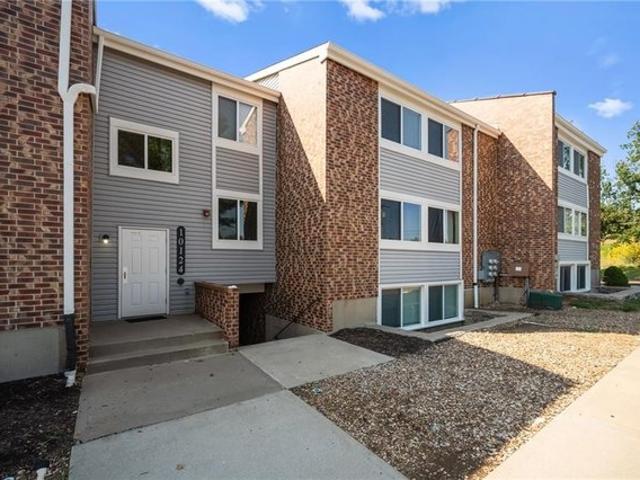 Condo for sale in Kansas
