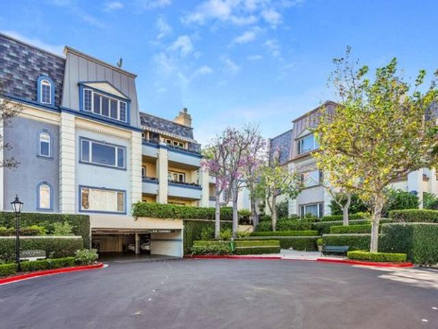 Condo for sale in Los Angeles, Los Angeles County