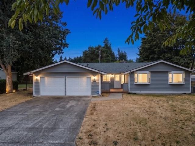 House for sale in Lakewood, Washington