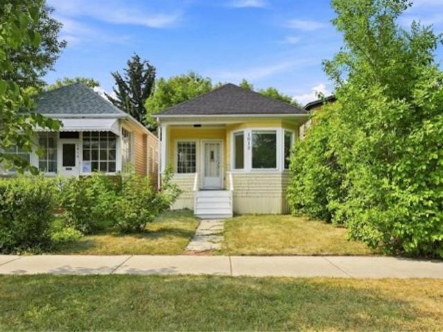 House for sale in Sunnyside, Calgary