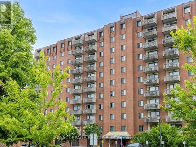 Condo for sale in Mississauga, Ontario