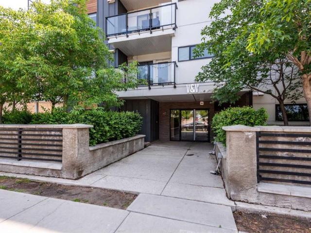 Apartment for sale in Northwest, Alberta