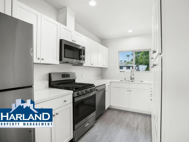 Apartment for rent in Coronado, California