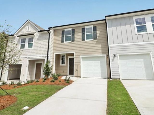 Townhouse for sale in Douglasville, Georgia