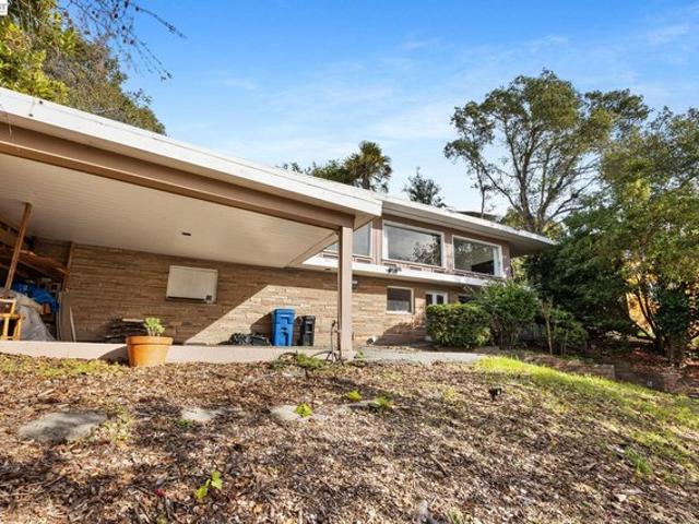 House for sale in El Cerrito, California