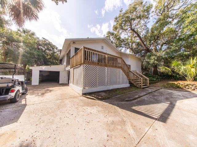 House for sale in Folly Beach, South Carolina