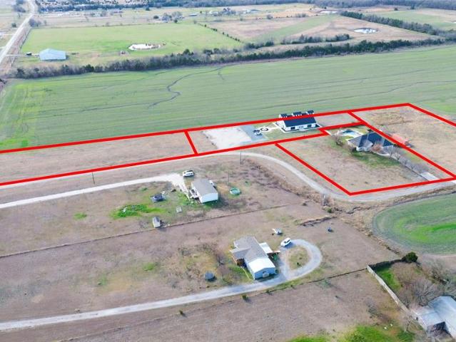 House for sale in Hunt, Texas