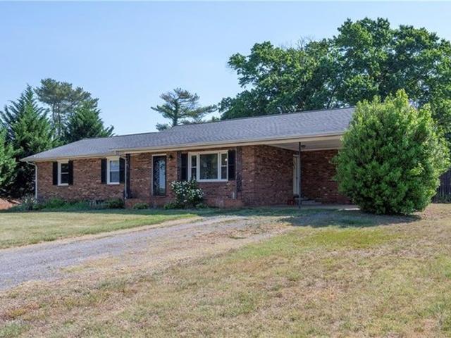House for rent in Yadkinville, North Carolina