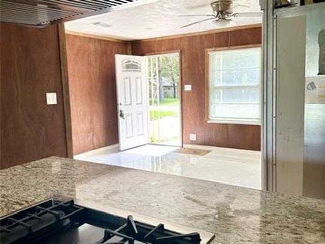 House for sale in Rockdale, Milam County