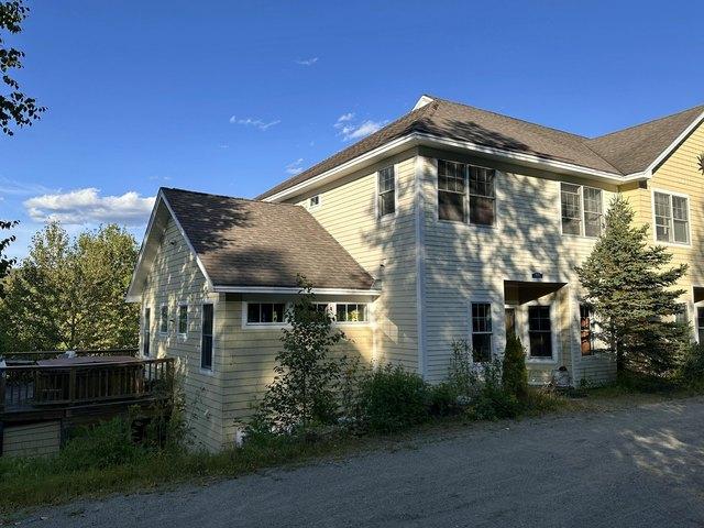 Townhouse for sale in Maine