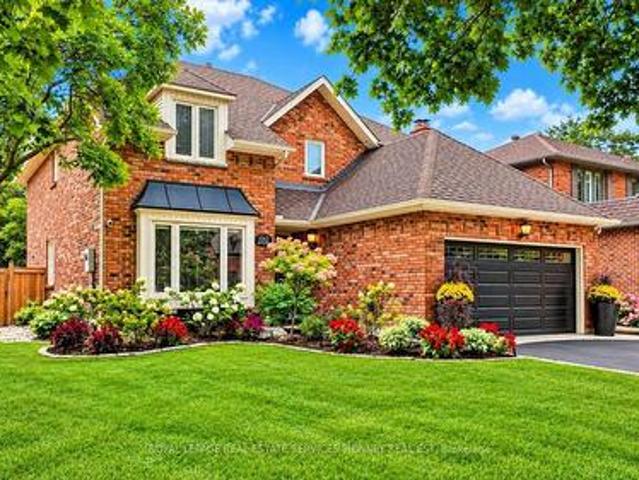 House for sale in Oakville, Golden Horseshoe