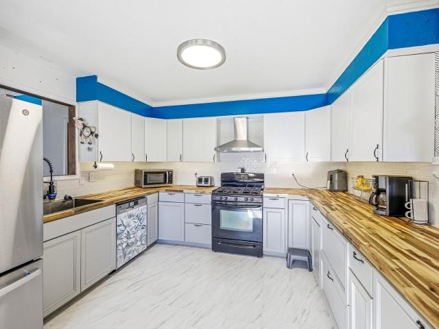 House for sale in Bureau, Illinois