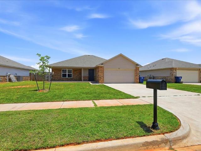 House for sale in Mustang, Oklahoma