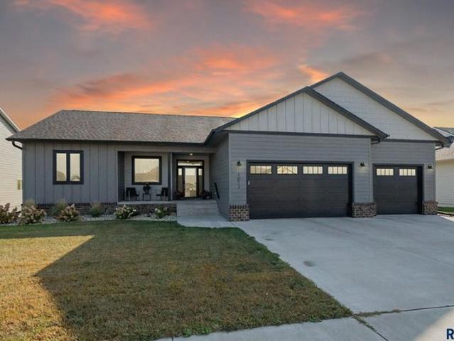 House for sale in Brandon, South Dakota