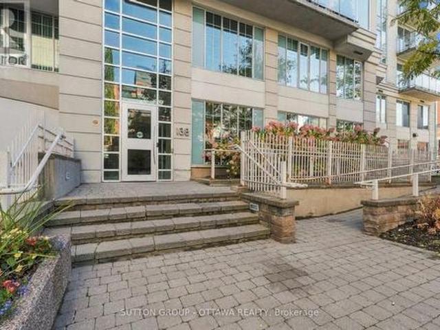 Condo for sale in Golden Triangle, Ottawa