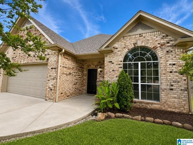 House for sale in Calera, Alabama