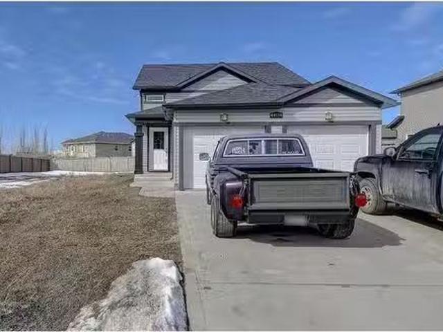 House for sale in Grande Prairie, Alberta
