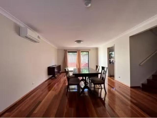 Condo for rent in Sydney, New South Wales