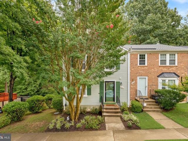 Townhouse for sale in Burke, Fairfax County