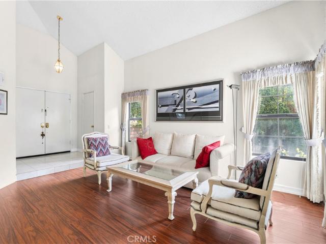 House for sale in Alta Loma, Alta
