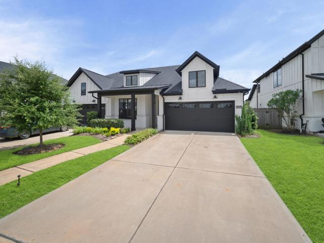 Townhouse for sale in Missouri City, Texas