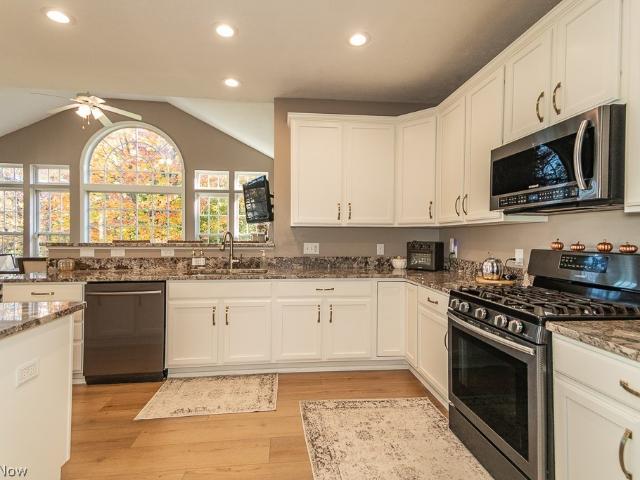 House for sale in Tinkers Green, Streetsboro