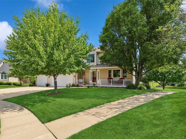House for sale in Altoona, Iowa
