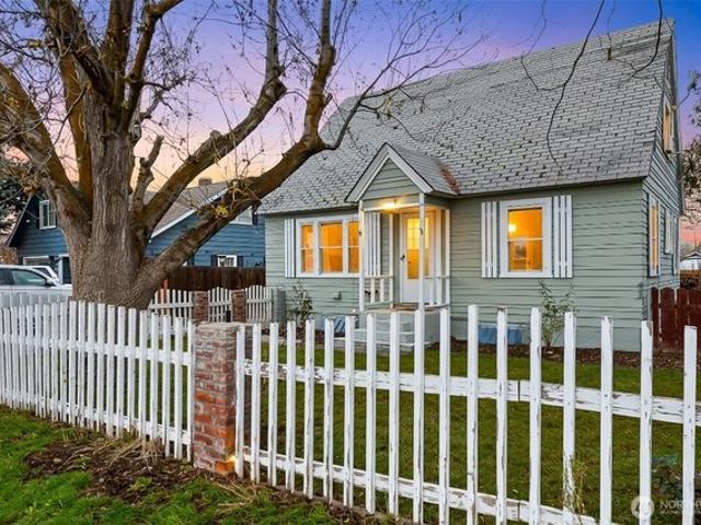 House for sale in Wenatchee, Washington