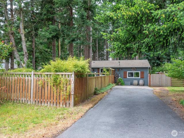 House for sale in Oak Harbor, Washington