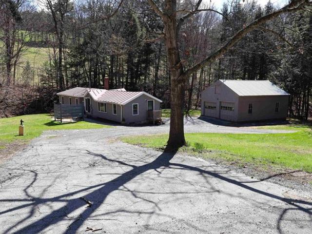 House for sale in Plantsville, Vermont