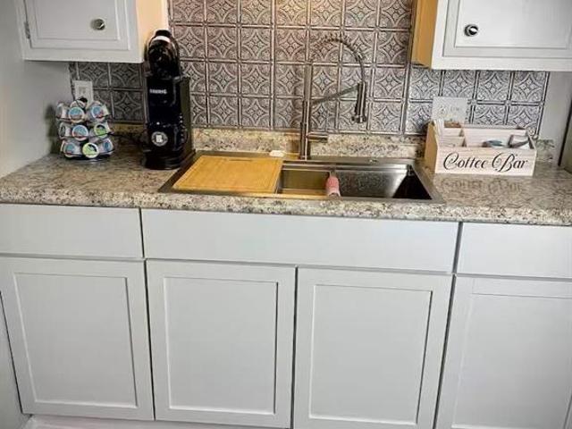 House for sale in Atchison, Atchison County