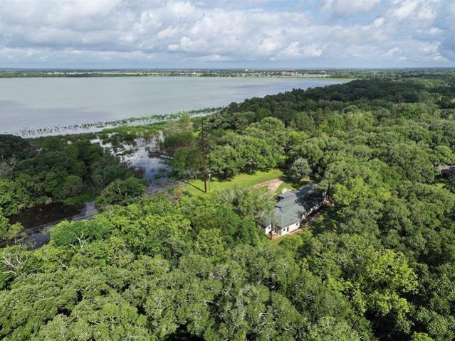 House for sale in Eagle Lake, Texas