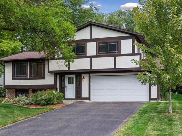 House for sale in Turtle Lake, Shoreview