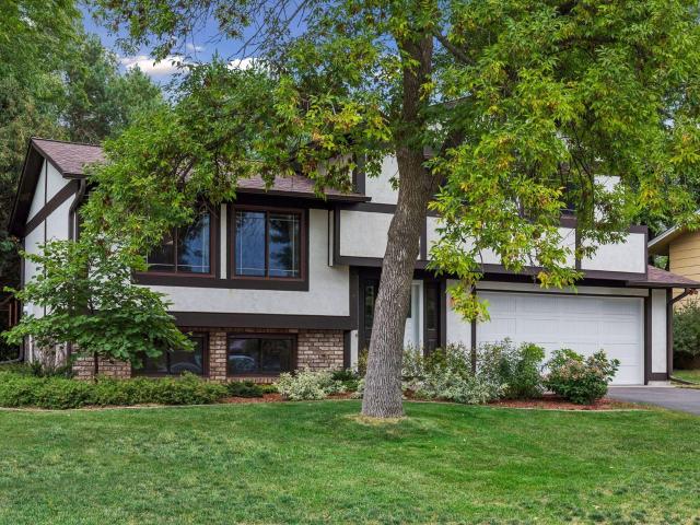 House for sale in Turtle Lake, Shoreview